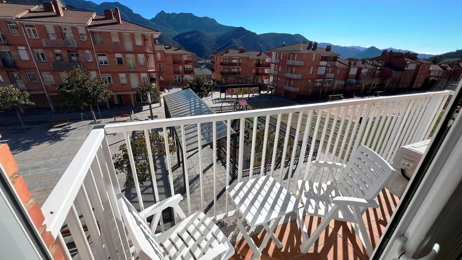 Apartament Acollidor Al Bergueda 6P Sant Jordi de Cercs Apartment