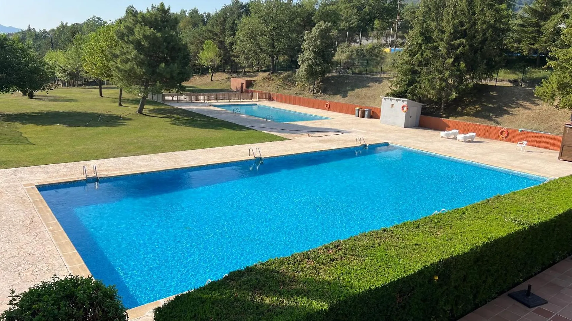 아파트 Apartament Acollidor Al Bergueda 6P Sant Jordi de Cercs 스페인