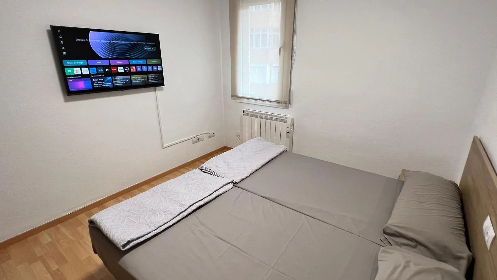 아파트 Apartament Acollidor Al Bergueda 6P Sant Jordi de Cercs 스페인